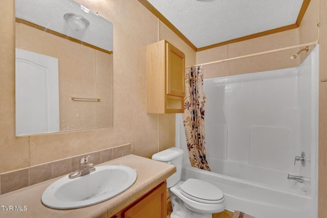 1306 Old Stage Road, Johnson City, TN 37615