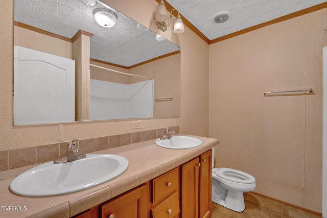 1306 Old Stage Road, Johnson City, TN 37615