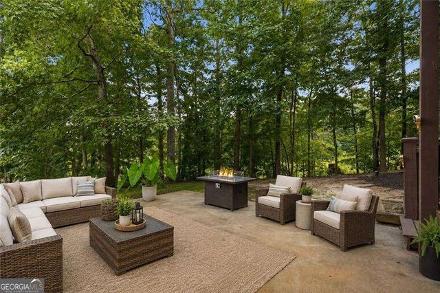 5135 Highland Lake Drive, Atlanta, GA 30349