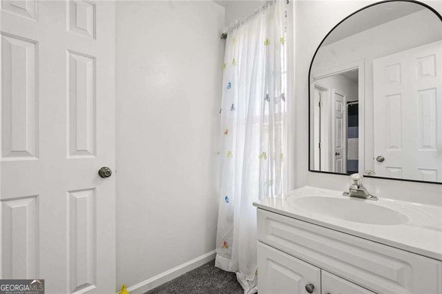 5135 Highland Lake Drive, Atlanta, GA 30349