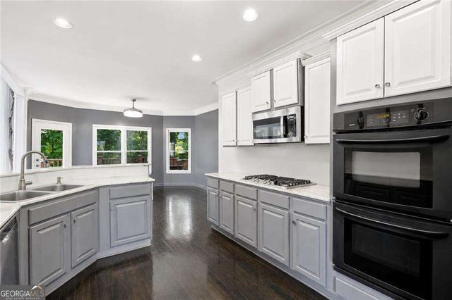5135 Highland Lake Drive, Atlanta, GA 30349