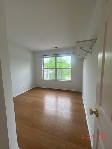 1429 Meadowsedge Lane 1429, Carpentersville, IL 60110