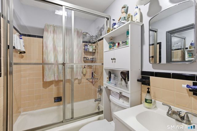 515 Birdseye Street, Stratford, CT 06615