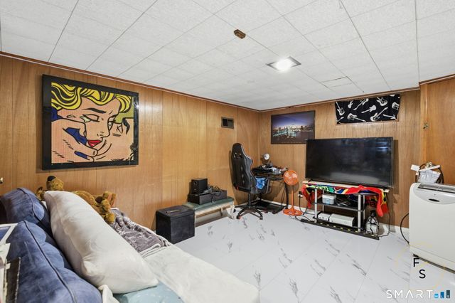 515 Birdseye Street, Stratford, CT 06615