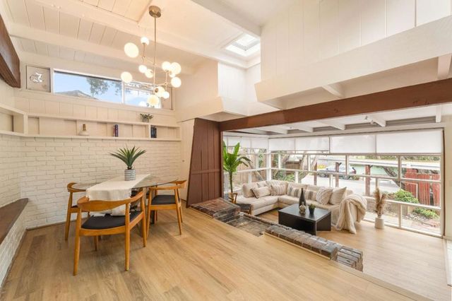 1207 Presidio Boulevard, Pacific Grove, CA 93950