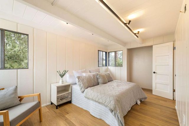 1207 Presidio Boulevard, Pacific Grove, CA 93950