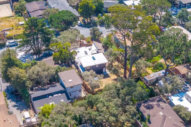 1207 Presidio Boulevard, Pacific Grove, CA 93950