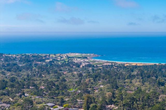 1207 Presidio Boulevard, Pacific Grove, CA 93950