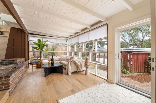 1207 Presidio Boulevard, Pacific Grove, CA 93950