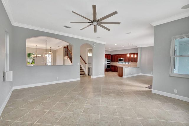 40 Country Lake Circle, Boynton Beach, FL 33436