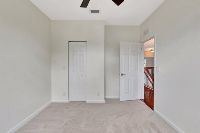 40 Country Lake Circle, Boynton Beach, FL 33436