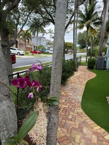 40 Country Lake Circle, Boynton Beach, FL 33436