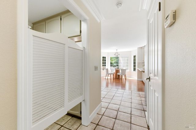 121 Main Dr, San Rafael, CA 94901