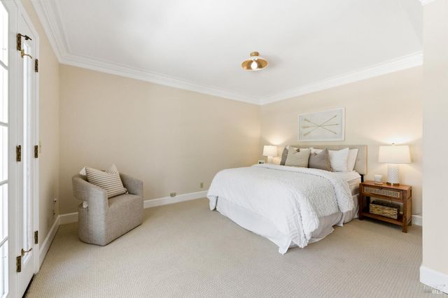 121 Main Dr, San Rafael, CA 94901