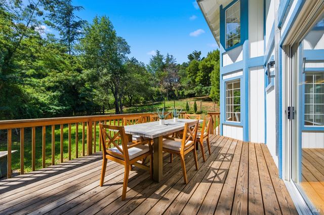 121 Main Dr, San Rafael, CA 94901