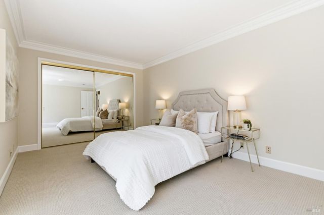 121 Main Dr, San Rafael, CA 94901