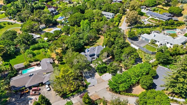 121 Main Dr, San Rafael, CA 94901