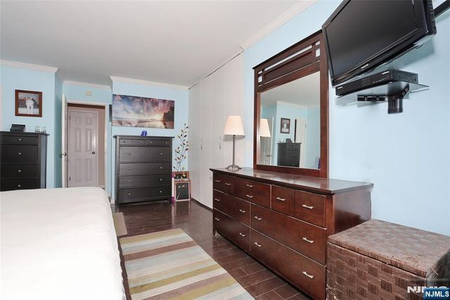 6040 Boulevard 8H, West New York, NJ 07093