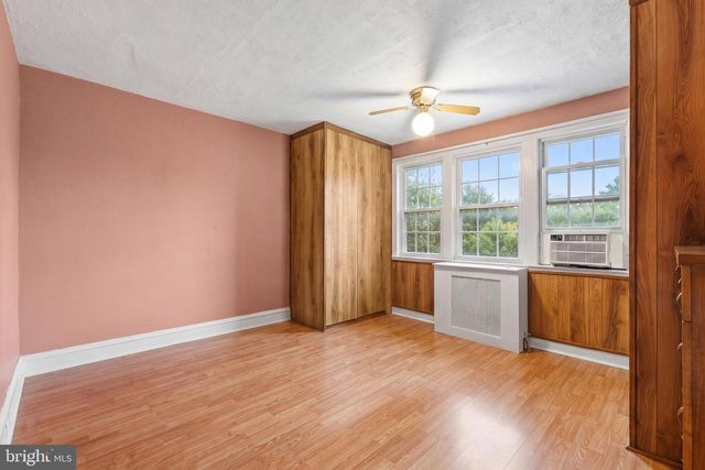 213 W DUNCANNON AVE, Philadelphia, PA 19120