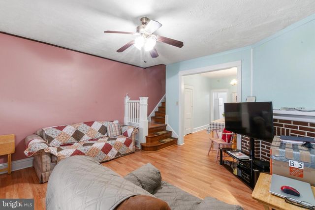 213 W DUNCANNON AVE, Philadelphia, PA 19120