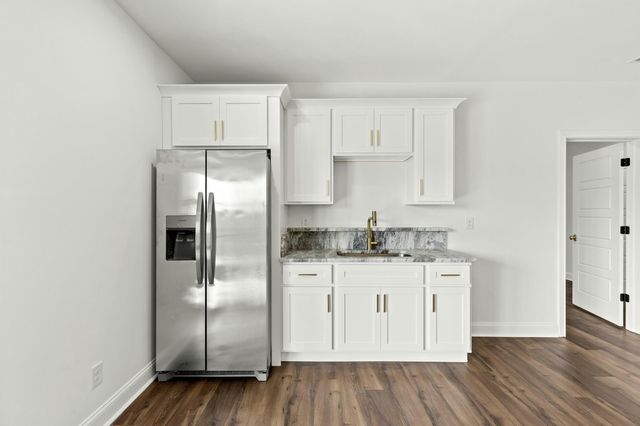 805 Brighton Court, Richmond, KY 40475