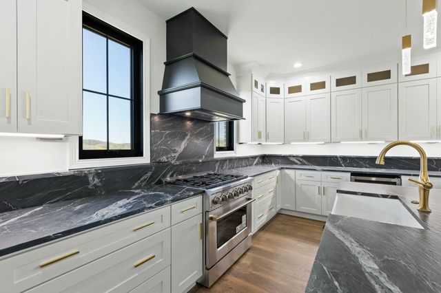 805 Brighton Court, Richmond, KY 40475