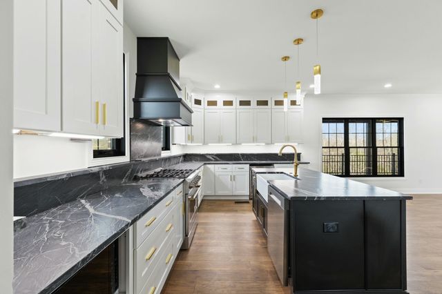 805 Brighton Court, Richmond, KY 40475