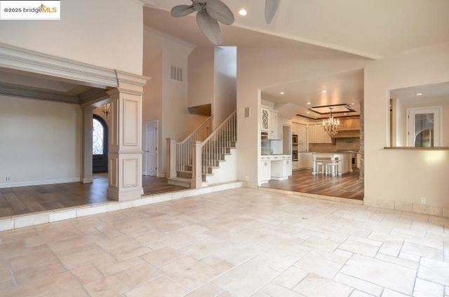 5580 Edgeview Dr, Discovery Bay, CA 94505