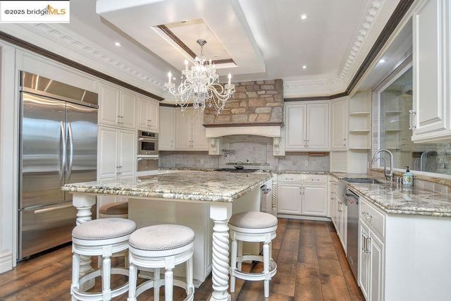 5580 Edgeview Dr, Discovery Bay, CA 94505