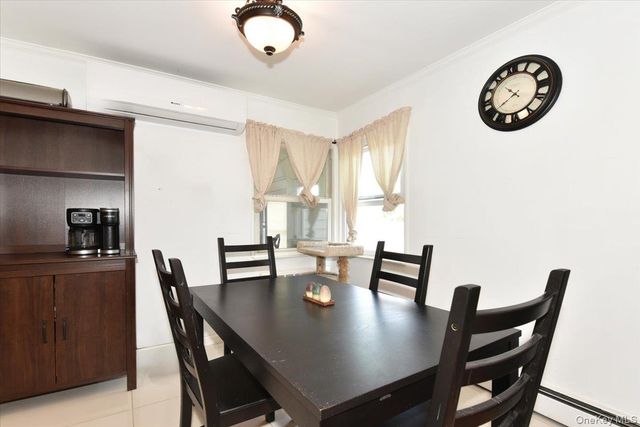 2 Ford Drive W, Massapequa, NY 11758