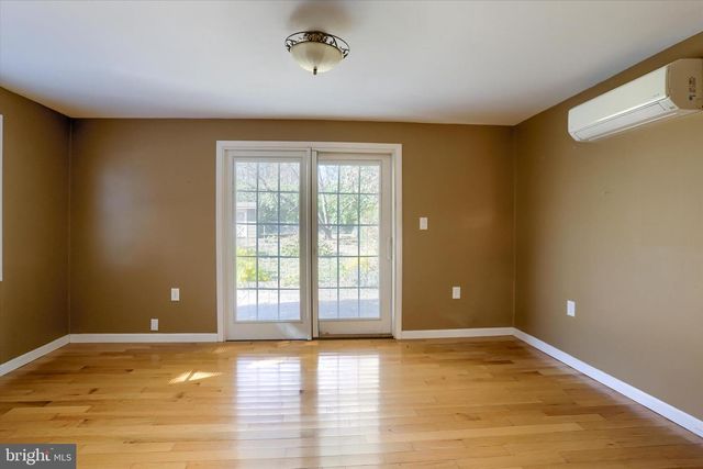 347 W RIDGE ST, Carlisle, PA 17013