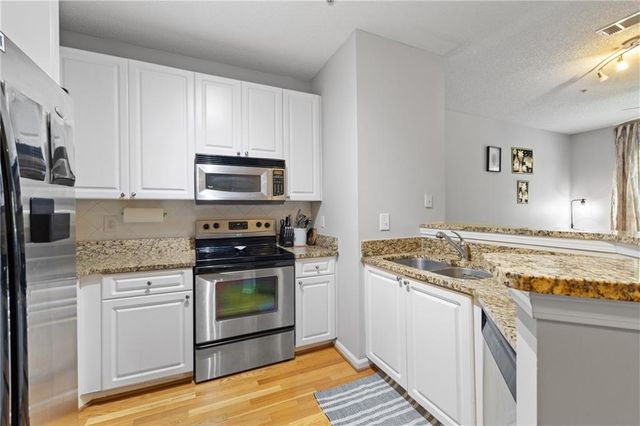 10 Perimeter Summit Boulevard 1204, Brookhaven, GA 30319