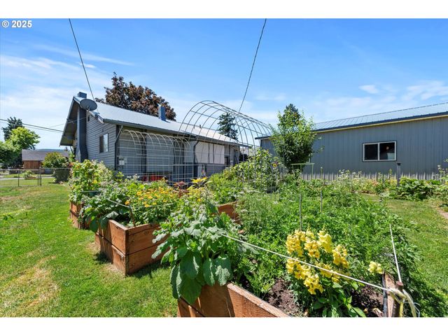1025 Y Ave, La Grande, OR 97850