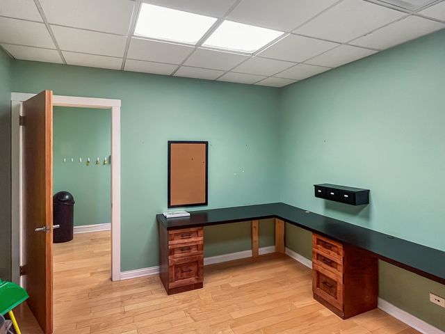 105 N Oak Park Avenue 1C, Oak Park, IL 60301