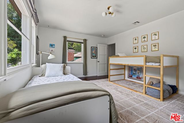 3831 Broadlawn Drive, Los Angeles, CA 90068