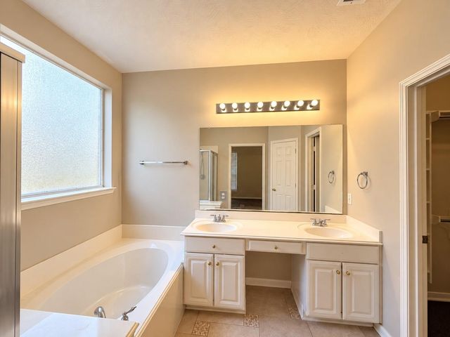 9226 Edgeloch Drive, Spring, TX 77379