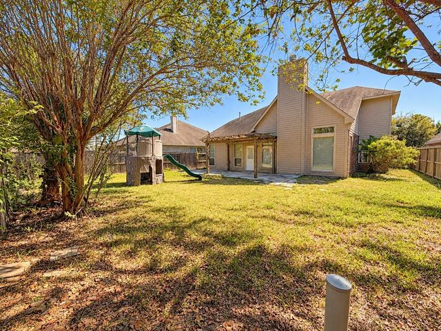 9226 Edgeloch Drive, Spring, TX 77379