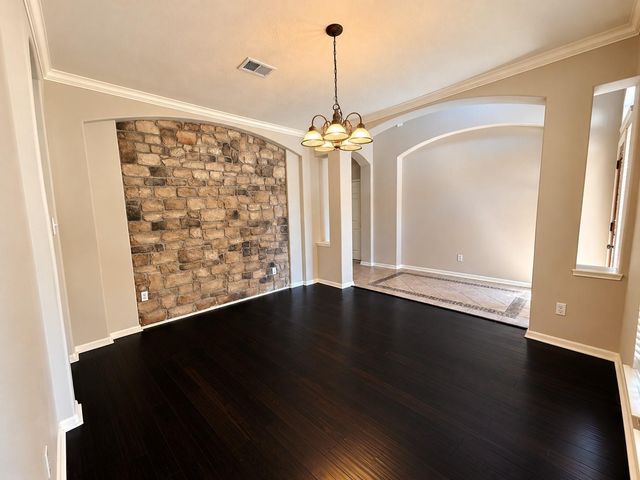 9226 Edgeloch Drive, Spring, TX 77379