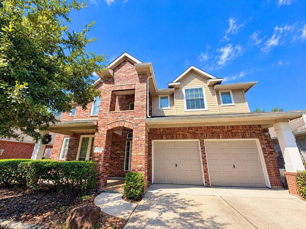 9226 Edgeloch Drive, Spring, TX 77379