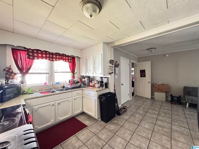 139 ELRIE BOULEVARD, Bessemer, AL 35020