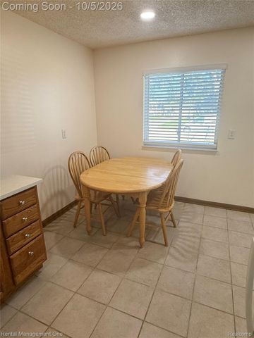 19114 Minnesota Street, Roseville, MI 48066
