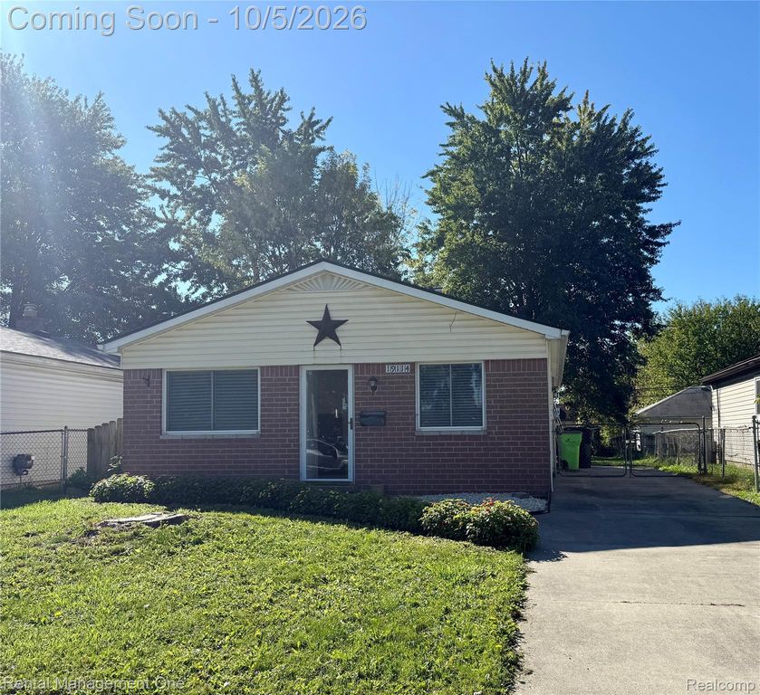 19114 Minnesota Street, Roseville, MI 48066