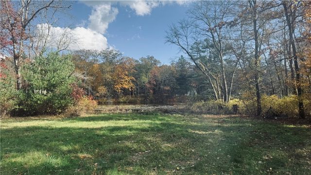 30 Tarklin Road, Smithfield, RI 02814