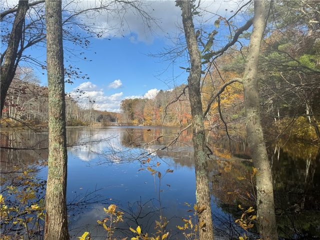 30 Tarklin Road, Smithfield, RI 02814