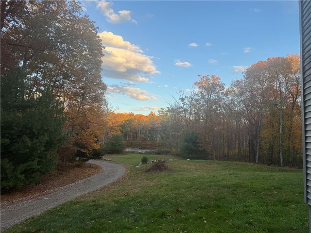 30 Tarklin Road, Smithfield, RI 02814