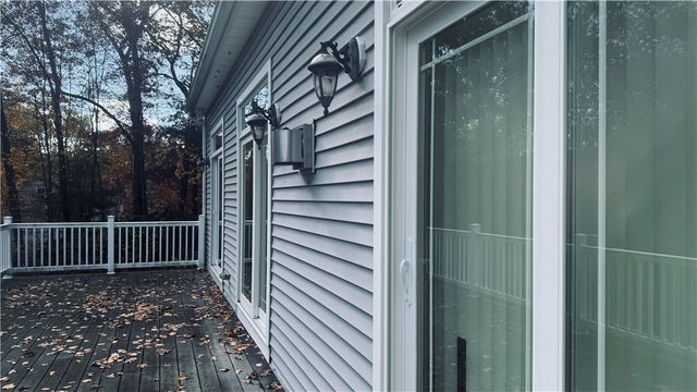 30 Tarklin Road, Smithfield, RI 02814