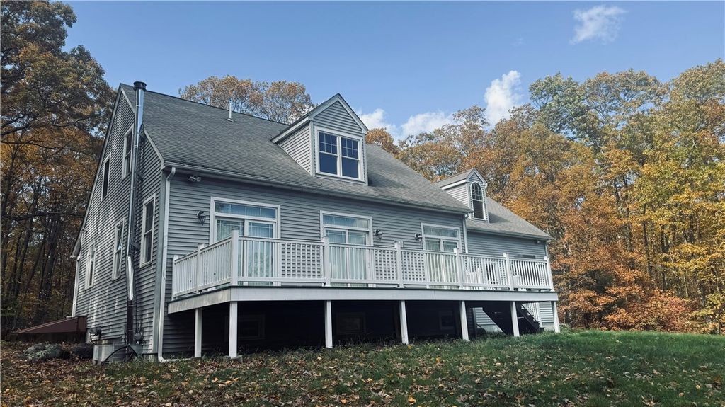 30 Tarklin Road, Smithfield, RI 02814