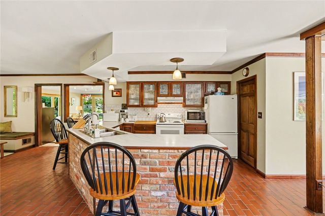 1722 Strong Road, Victor, NY 14564