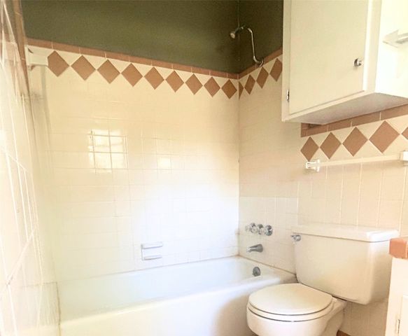 2609 Washington Street, Commerce, TX 75428