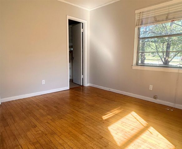 2609 Washington Street, Commerce, TX 75428